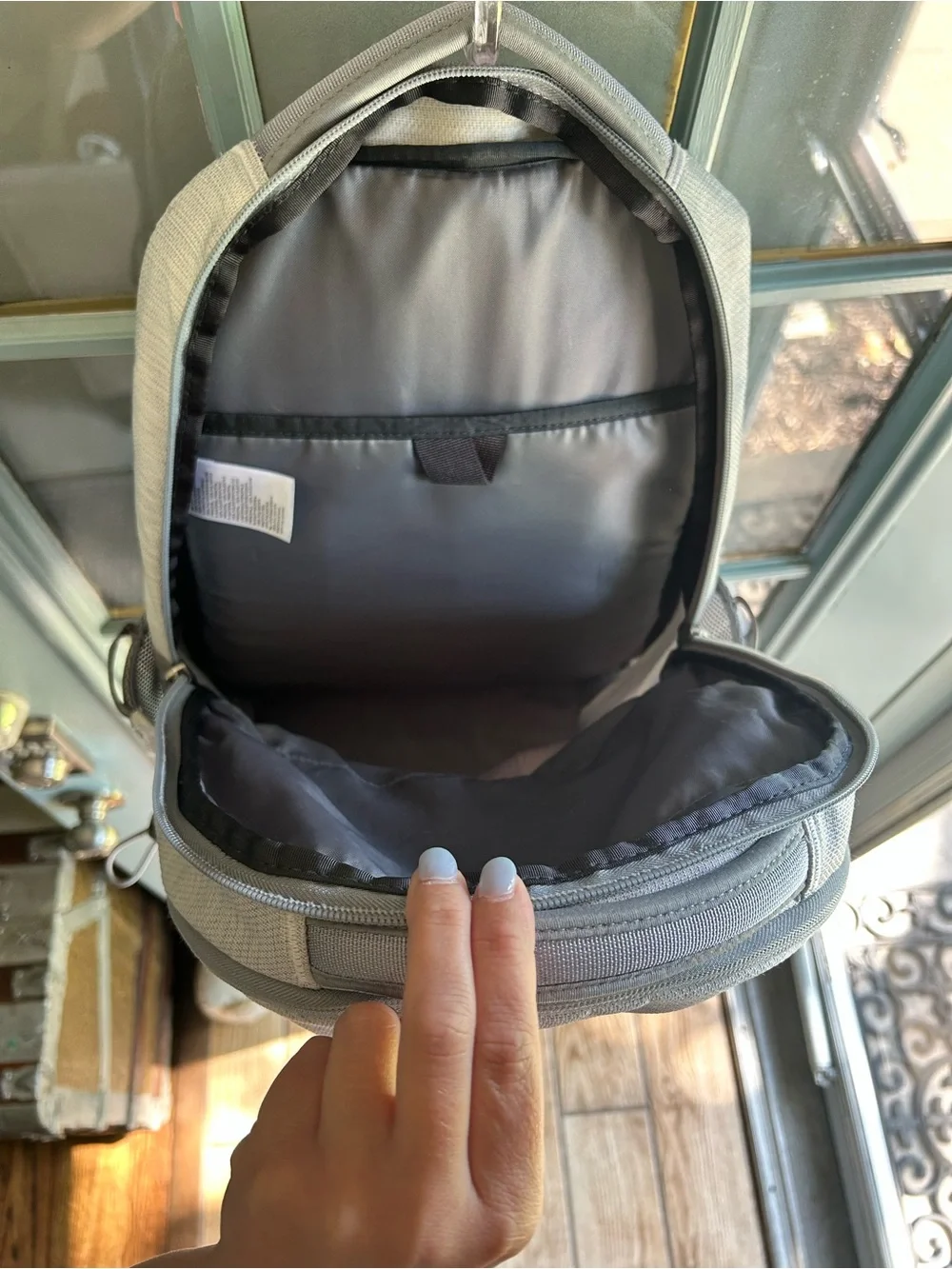 The North Face Jester Backpack Laptop Sleeve Daypack Travel Bag 27 L White Grey